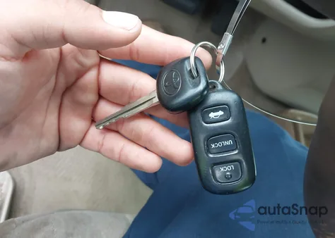 1998 Toyota Avalon Xls from USA, damaged, VIN 4T1BF18B5WU255548